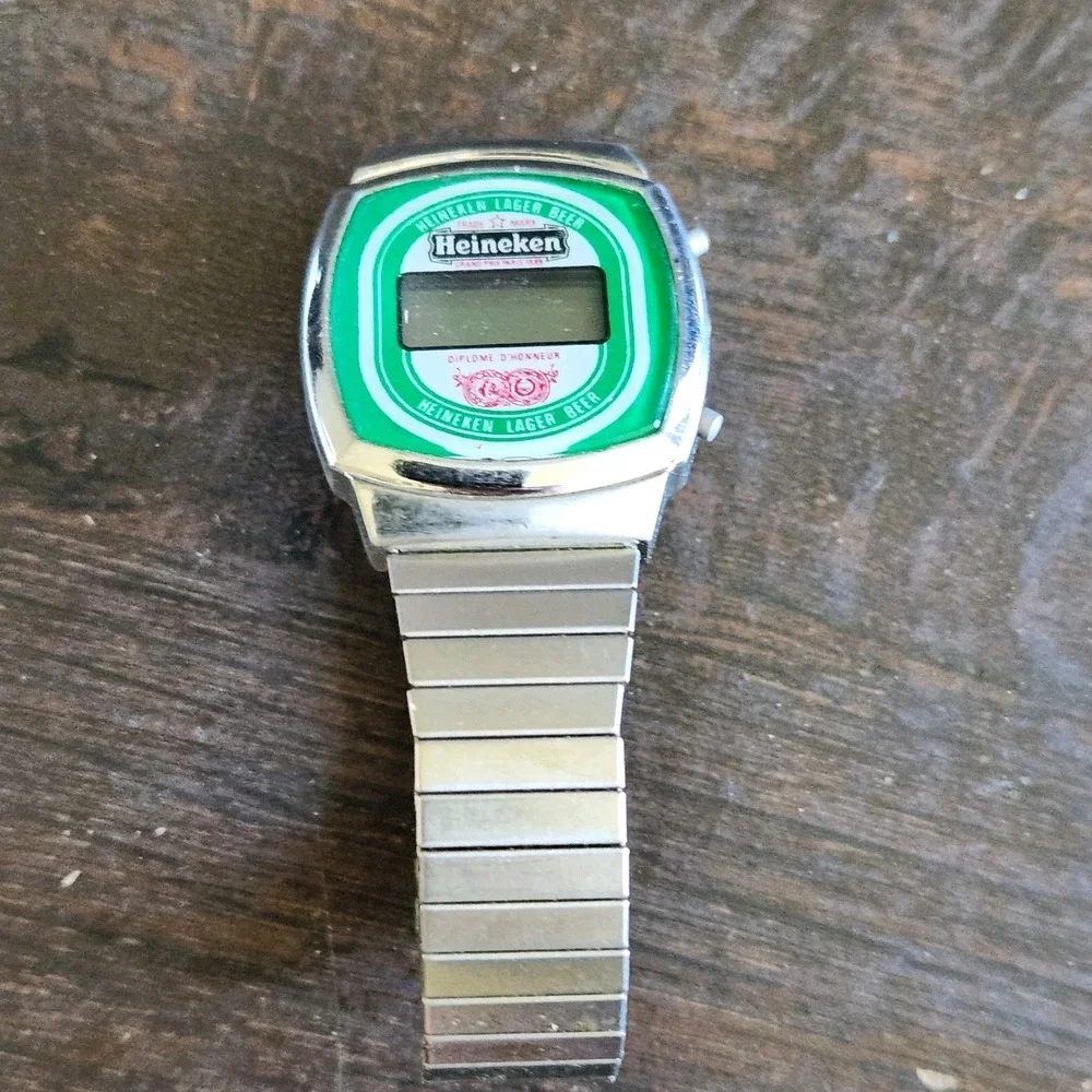 Vtg Heineken Beer Promo Digital Watch Hong Kong LCD‎ w/ Box Breweriana